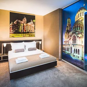 https://centralpointboutique.sofiahotelsbg.com
